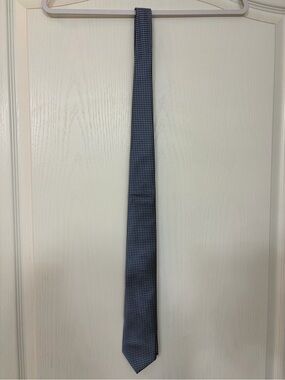 Nautica Navy and Light Blue Grid Tie X long  NWT